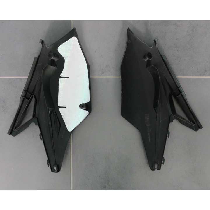 PLAQUES LATÉRALES UFO NOIR SUZUKI RMZ 250 10-17