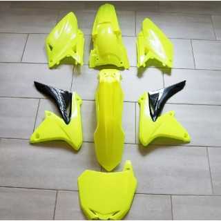 KIT PLASTIQUES RACETECH JAUNE FLUO SUZUKI RMZ 450 08/16